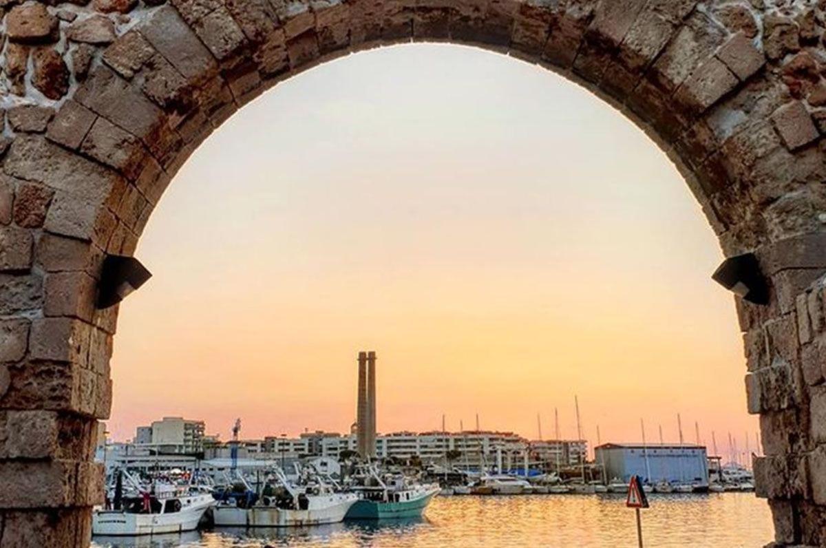 B&vibes Monopoli